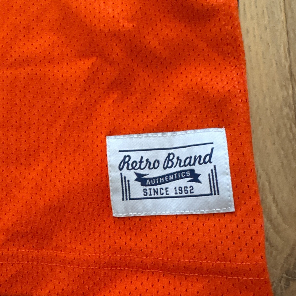 Auburn Vintage Charles Barkley #34 Orange Basketball Jersey - Picture 4 of 4